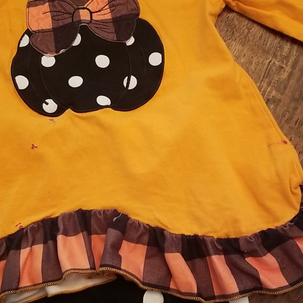 Fall pumpkin outfit - Picture 2 of 4
